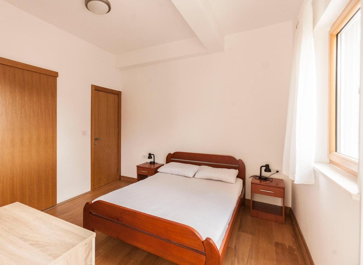 Apartment-Hotel Vila Petrovic-Becici Budva Bagian luar foto