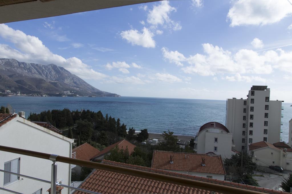 Apartment-Hotel Vila Petrovic-Becici Budva Bagian luar foto