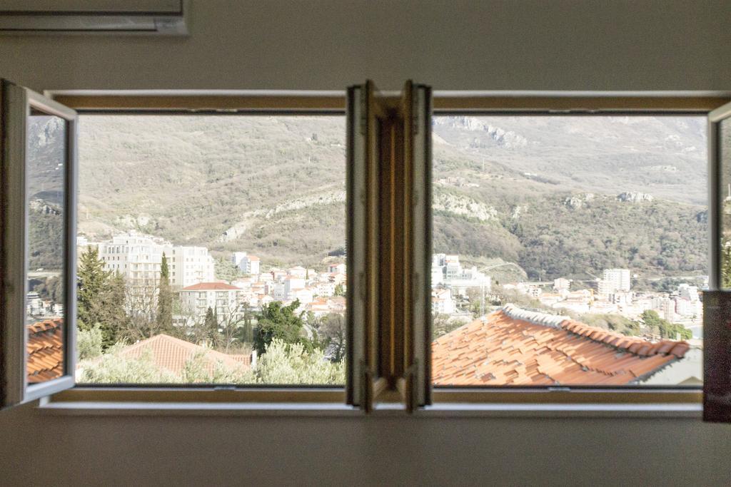 Apartment-Hotel Vila Petrovic-Becici Budva Bagian luar foto
