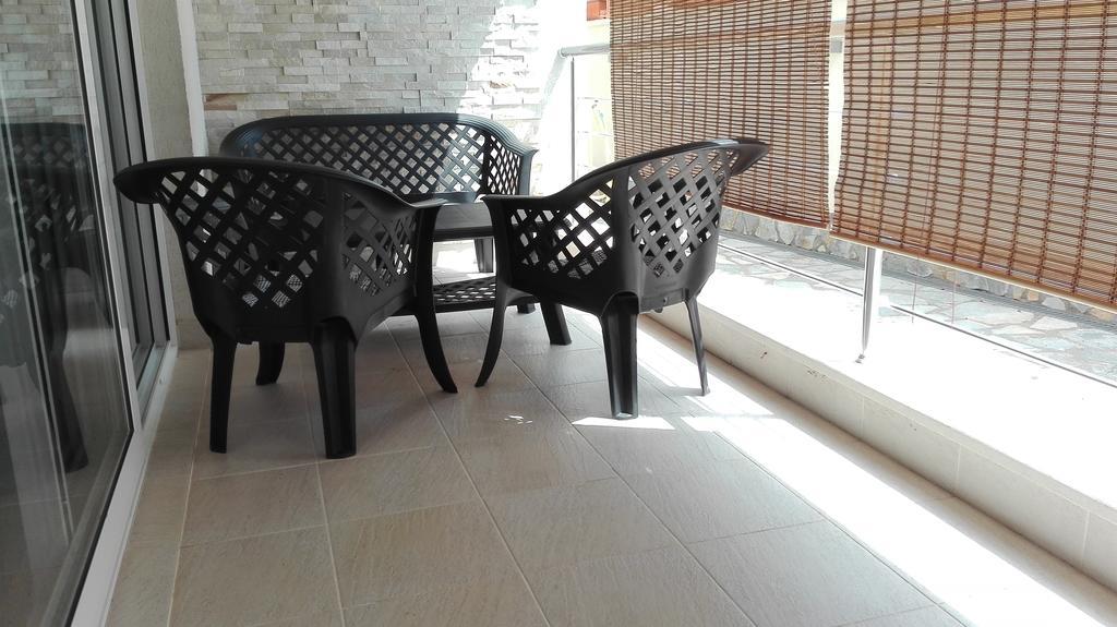 Apartment-Hotel Vila Petrovic-Becici Budva Bagian luar foto