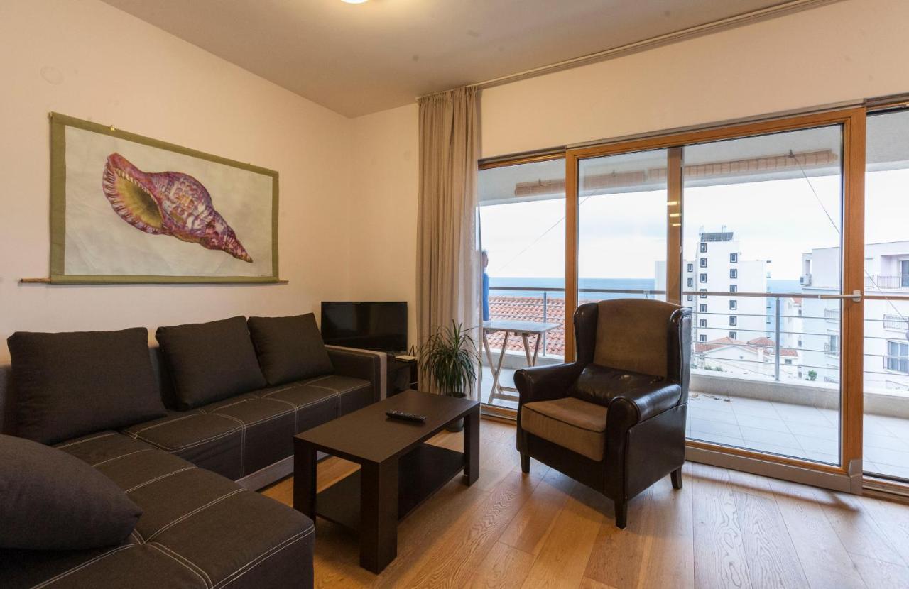Apartment-Hotel Vila Petrovic-Becici Budva Bagian luar foto