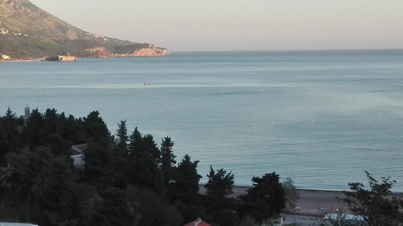 Apartment-Hotel Vila Petrovic-Becici Budva Bagian luar foto